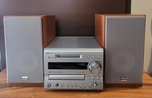 中古ONKYO オンキョー　CD MD コンポ