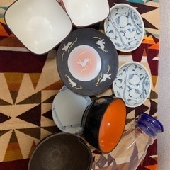 食器、小鍋の画像