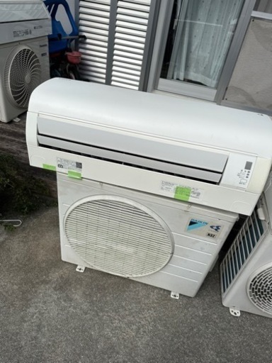 ダイキン ルームエアコン 2.2KW
