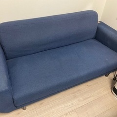 ソファ譲ります。二人掛けソファ。の画像