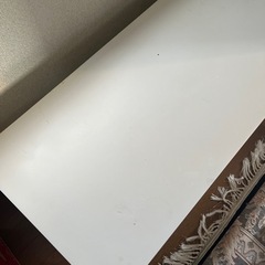 テレビボード　ホワイト　メルヘン　リボンの金具の画像