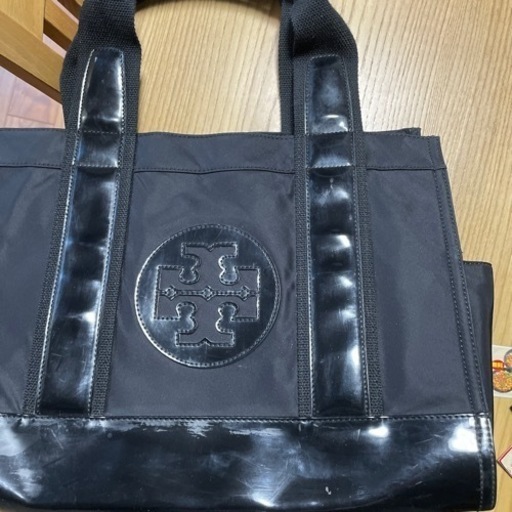 トリーバーチバッグとお財布最終お値下げです。