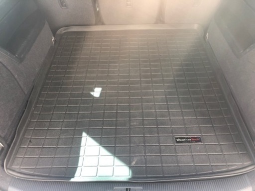 フォルクスワーゲン シャラン専用 WeatherTech ラゲッジマット&2列目フロアマット セット