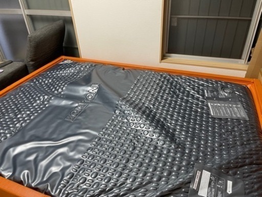 ウォーターベッド　クイーンサイズ