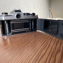 Nikon FE2美品（フィルム7本&カメラケース付）の画像