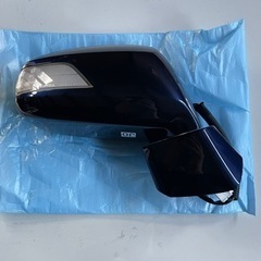 ホンダ フリード用　右ドアミラー（新品）