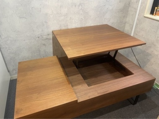 センターテーブル定価5万※取りに来れる方のみ