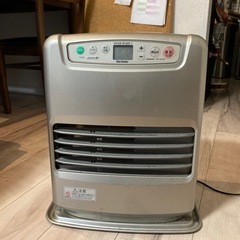 お話中　石油ファンヒーター