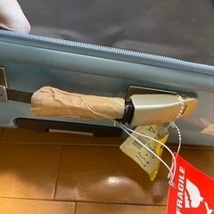 スーツケース(取手破損)の画像