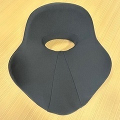 デスクワーク　骨盤クッション