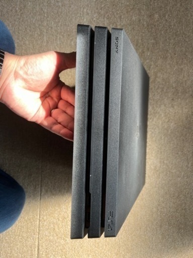 PlayStation®4 Pro PS4 2TB ゲーム10本付き　2/11まで。