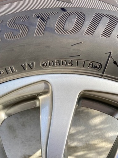 215/70R16  スタッドレスタイヤ　ホイールセット　デリカ　エクリプスクロス等