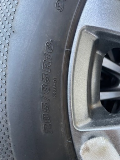 スタッドレス　KENDA   205/65 R16 アルミホイール付き