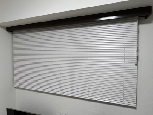 【値下げ:新品】TOSOブラインドカーテン 白 w2050×h1050mm