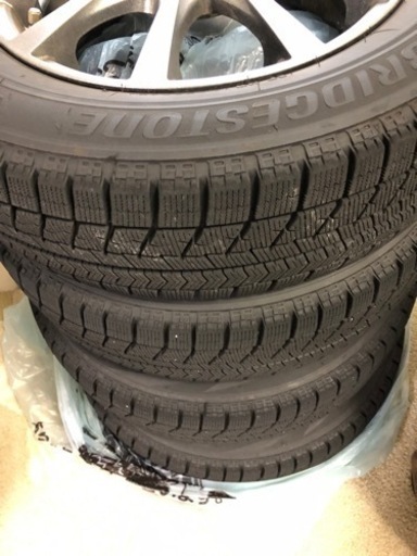 スタッドレスタイヤ4本セット165/70R14 2021年ブリザックVRX