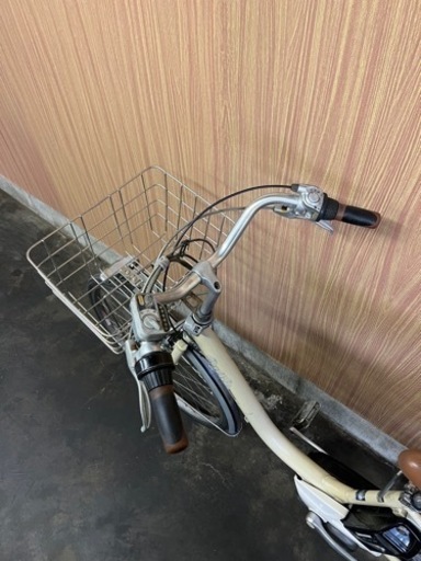 格安出品‼️ 電動アシスト自転車 BRIDGESTONE アシスタ  26インチ  バッテリー 充電器付き 記載エリア配送可能◎
