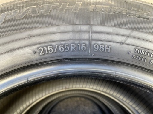 はめ替え工賃込み！215/65R16 TOYOトランパスMPZ 中古4本セット！19年製