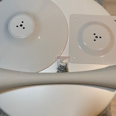 丸テーブル　ホワイトの画像