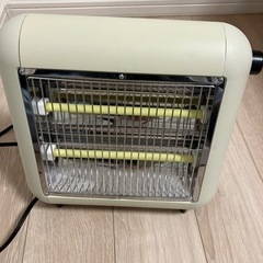 遠赤外線電気ストーブ