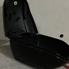 取引成立しました。ホンダ純正？リアボックスの画像