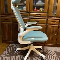 デスクチェア　オフィスチェア　ロッキング機能付き