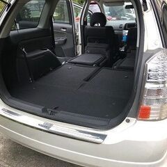 トヨタ ウィッシュ2.0Z　15年式 パールホワイト 三列シート6人乗り 禁煙車の画像