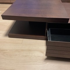 早い者勝ち！さらに値下げ！収納2箇所付き　ローテーブル　(茶色)の画像