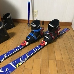 ジュニアスキーセット　スキー板130㎝　スキーブーツ23.0㎝ 25.0cmの画像
