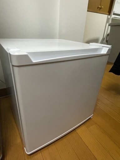 一人暮らし用　冷蔵庫　2021年製