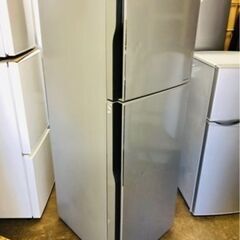 配送可能 日立 HITACHI R-23FA S [冷凍冷蔵庫 まんなか野菜タイプ