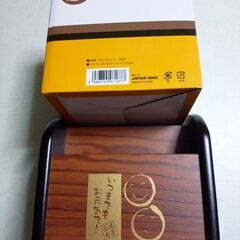 新品未使用　360度回転式　木製リモコンラックの画像