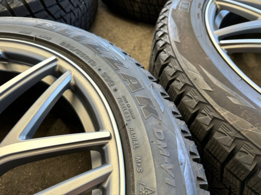 レアマイスター スタッドレス ハリアー 225/55R19 19インチ