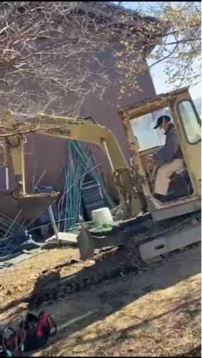 ヤンマー ミニショベル YB25E