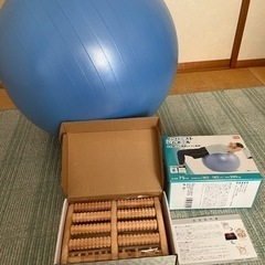 新品　足裏つぼマッサージ器とバランスボールのセット