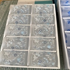 新品箱入りグラスセット　4ケースの画像