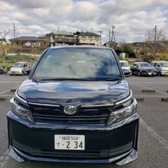 トヨタ　ヴォクシー　2016年　低走行の画像