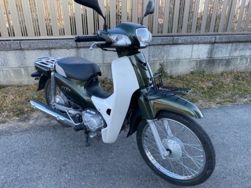 ☆スーパーカブ50.高年式FI.4速セル付きモデル^_^プラグやオイルなど交換済みで快調ですよ☆50cc原付オートバイ☆