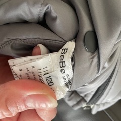 bebe ベストジャンパーの画像