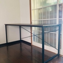 【無料】テーブル   オフィス家具   事務  作業  大きなテーブルの画像