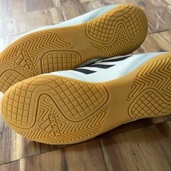 値下げ⬇︎トレーニングシューズの画像