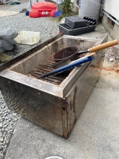 業務用　小型　炭火焼き台！