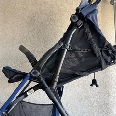 ★値下げ★コンビベビーカーF2 plus 青　レインカバー付きの画像