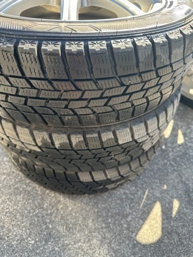 スタッドレスタイヤ　２０１６年式 １５５/６５Ｒ１４