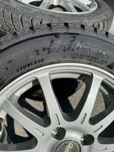 スタッドレスタイヤ　２０１４年式 １５５/６５Ｒ１４
