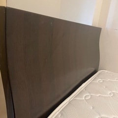 最終価格❗️ 木製高級シングルベッドの画像