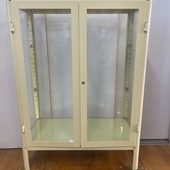 IKEA★カギ付きガラスコレクションケース★近隣自社配送可能