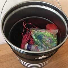 アディダス　アディ缶　引取のみの画像