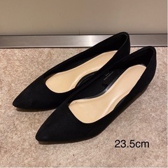 パンプス 黒　23.5cm