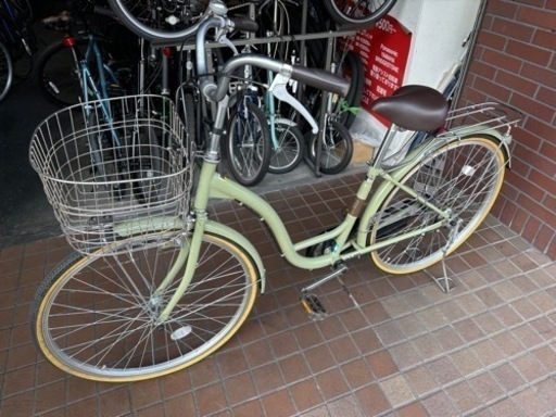 26インチ　またぎやすいフレーム　ledライト　錆びにくいステンレスかご　音鳴りにくいローラーブレーキ　抹茶