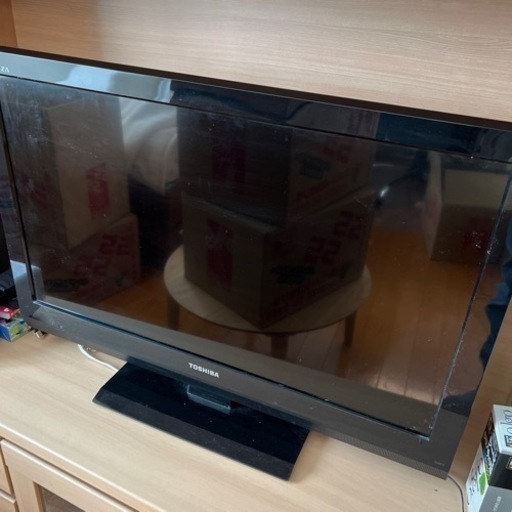 ★終了　東芝　REGZA 32型　テレビ